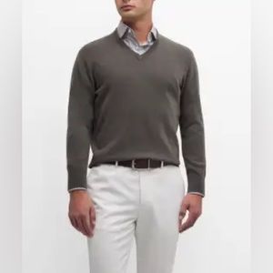 Men’s Neiman Marcus M cashmere sweater
